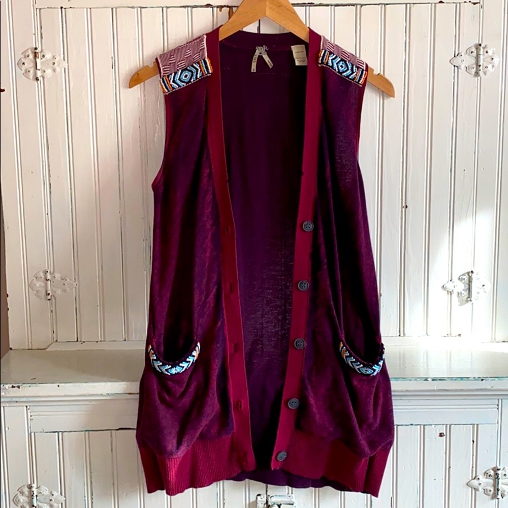 BKE Women’s Beaded Vest! Super Cute and Unique!